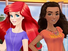 Ariel and Moana Princess On Vacation