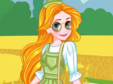 Caitlyn Dress Up Farm