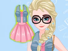 Elsa As College Star