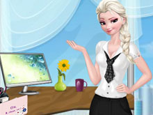 Elsa Job Dress Up