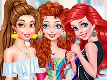 Girls Dancing Queens