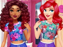 Moana and Ariel Travel in Style