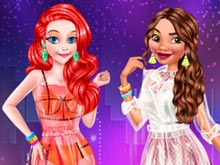 Moana Vs Ariel Plastic Fashion