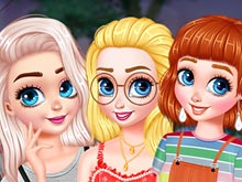 Princesses At The Summer Camp