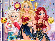 Wonder Woman Lookalike Contest
